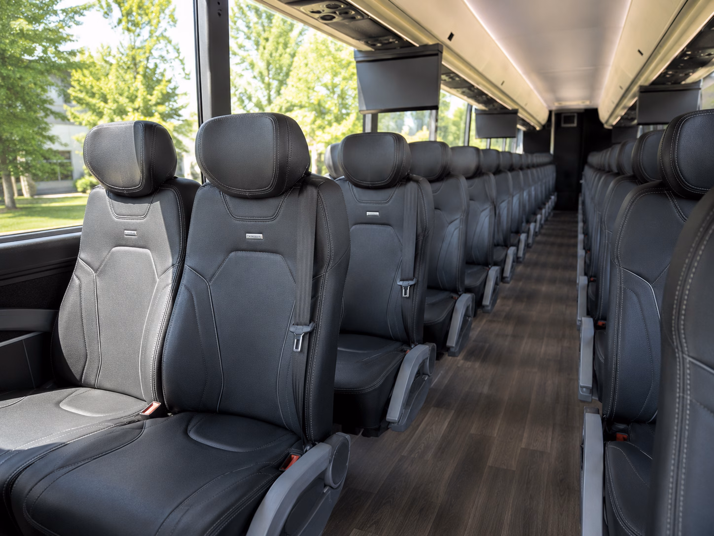 charter buses and party buses to massmutual center and mgm springfield