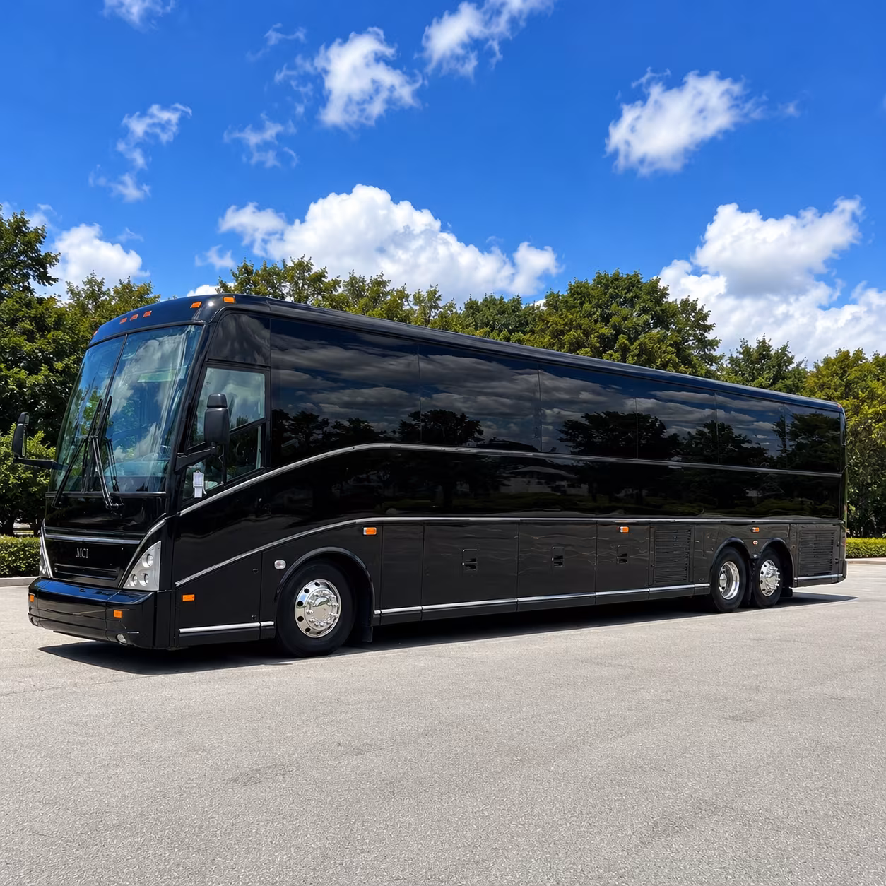 charter buses to springfield thunderbirds games at massmutual center